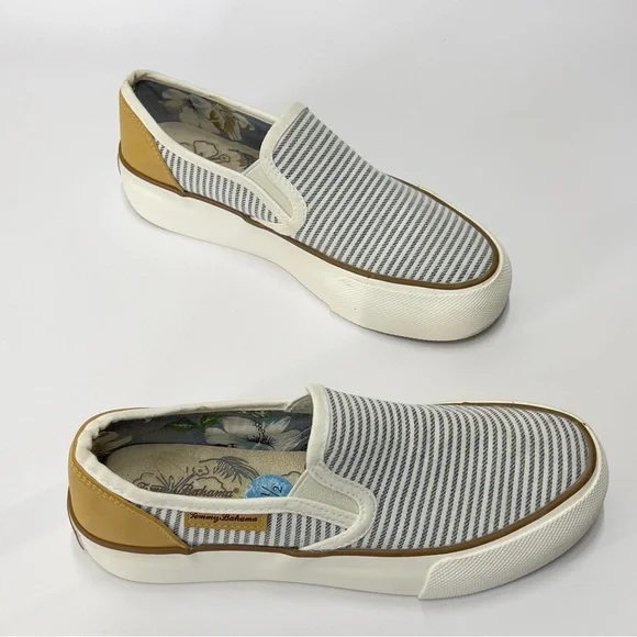 TOMMY BAHAMA Women’s Size 6 1/2 Canvas Striped Slip On Sneakers Shoes - Picture 1 of 10